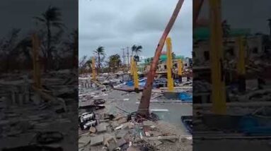 Hurricane Ian Levels Fort Myers Beach, FL