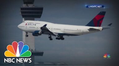 Terrifying near-miss between passenger planes at JFK Airport