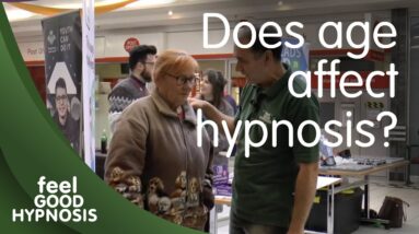 Street Hypnosis start to finish hypnotising this lady | talking what is best age group to hypnotise?