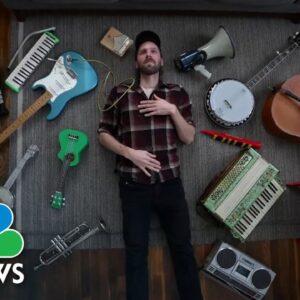 Songwriter creates personalized, tiny anthems for everyday people