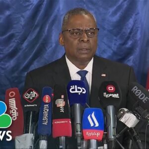 U.S. remains committed to fighting ISIS, Austin says during Baghdad trip