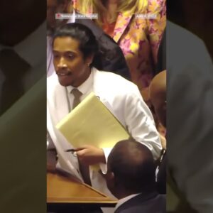 #Tennessee house votes to expel Democratic Rep. #JustinJones