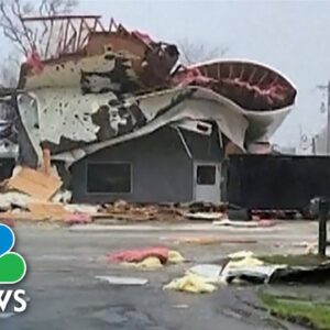 Videos show tornadic winds in Illinois, possible tornado in Iowa